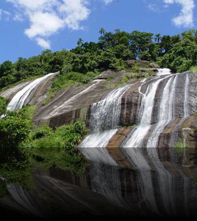 Cachoeira da �gua Branca